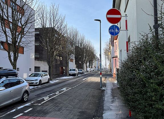 Für den Radverkehr geöffnete Einbahnstraße