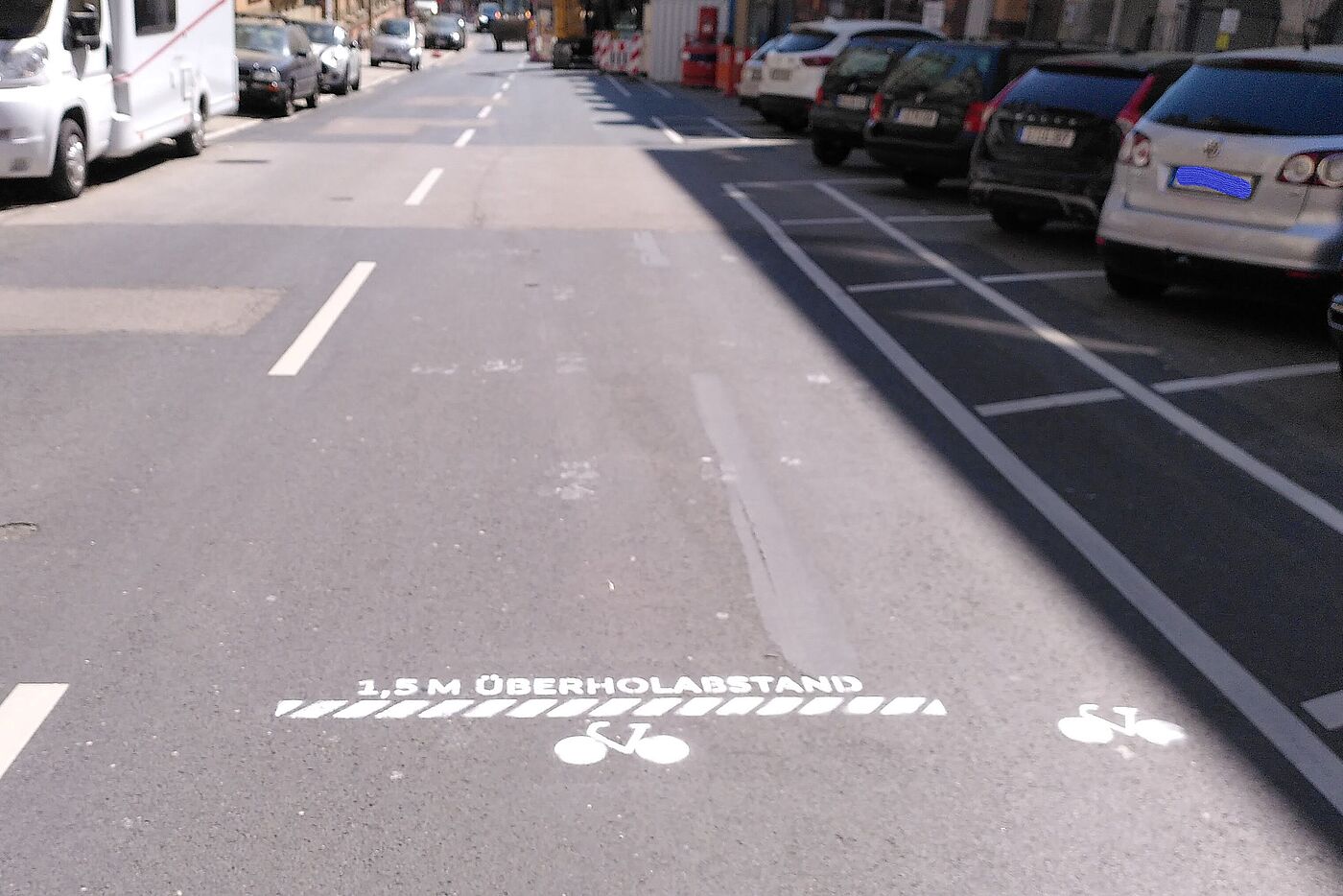 Kreideschablone Überholabstand