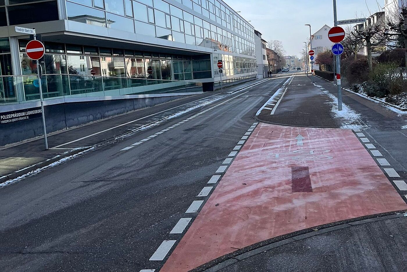 Für den Radverkehr geöffnete Einbahnstraße