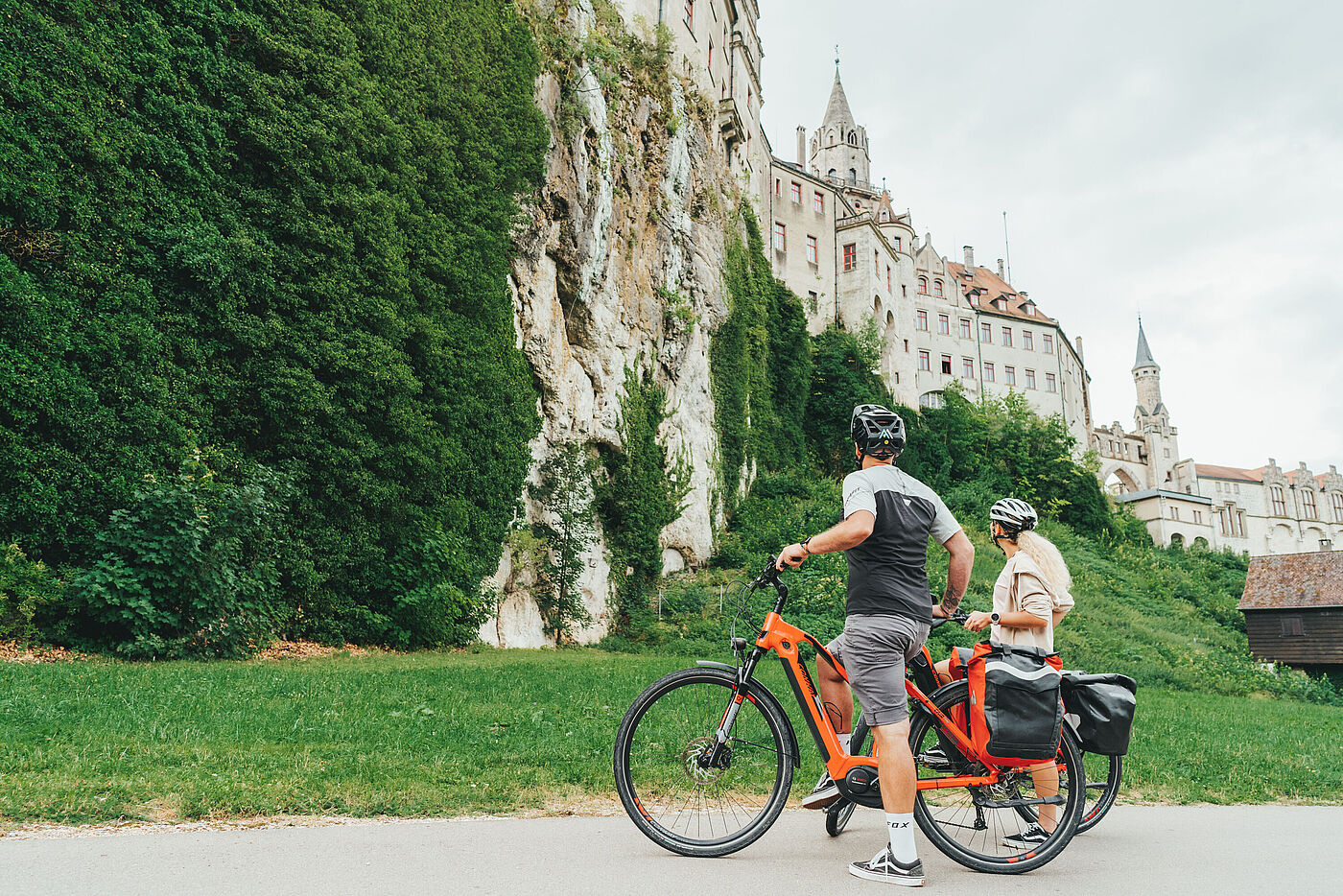 Hohenzollern Radweg - Hohenzollernschloss Sigmaringen 
