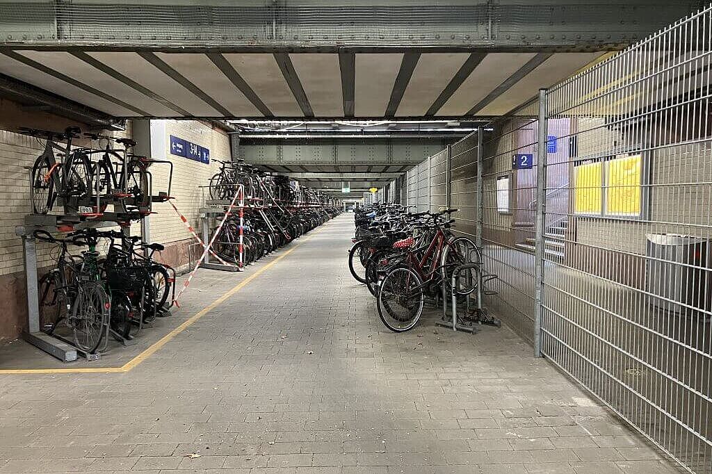 Fahrradparkhaus Karlsruhe Hauptbahnhof