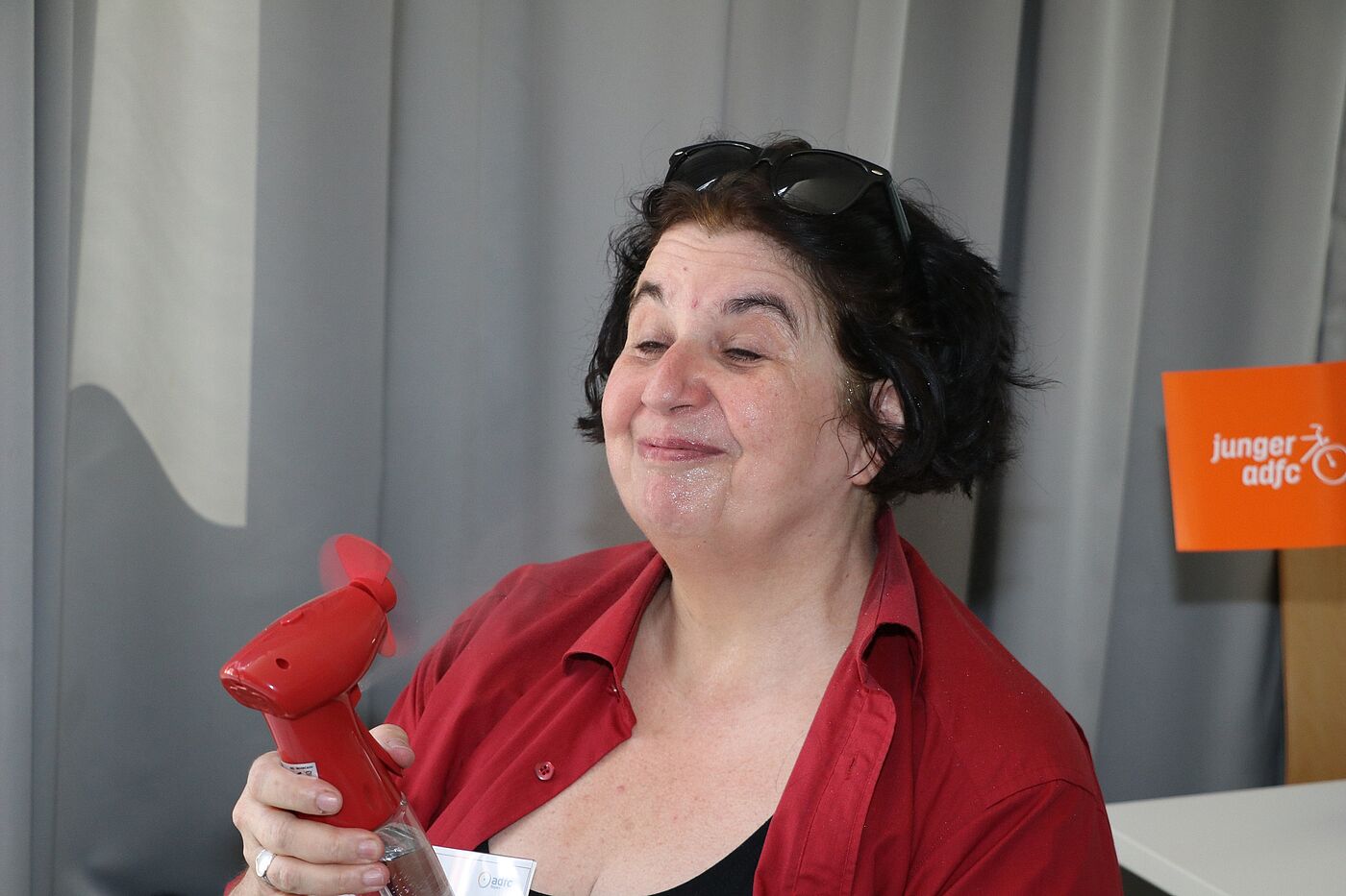 Christine Hammouda vom ADFC Bayern war auf die heißen Temperaturen bestens vorbereitet
