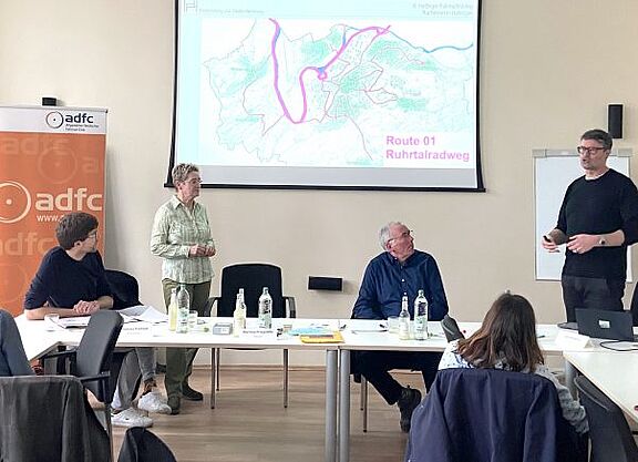 Podiumsdiskussion Mobilität in Hattingen Podiumsdiskussion Mobilität in Hattingen