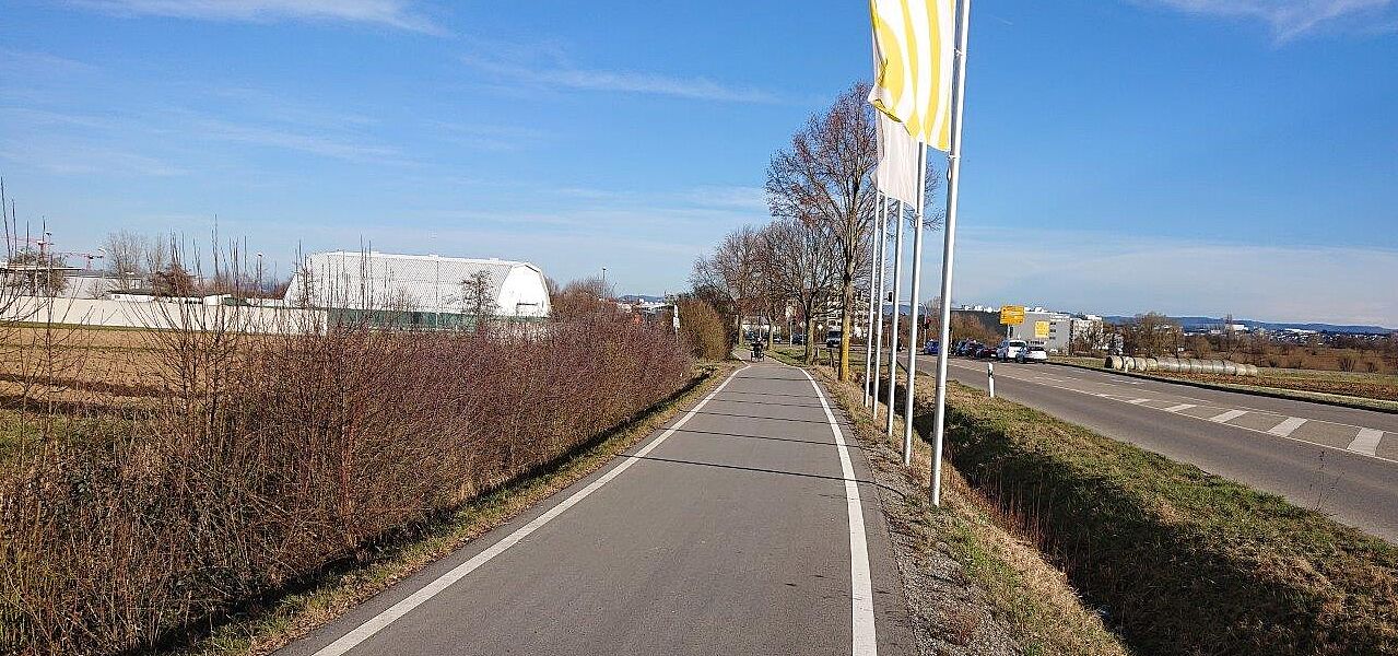 Radverkehrszähler an der L1208a zwischen Echterdingen und Bernhausen