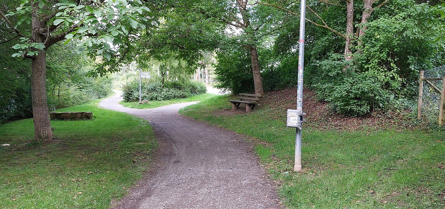 Radverkehrszähler an der Verbindung zwischen Bunsenstraße und Weilerwaldstraße