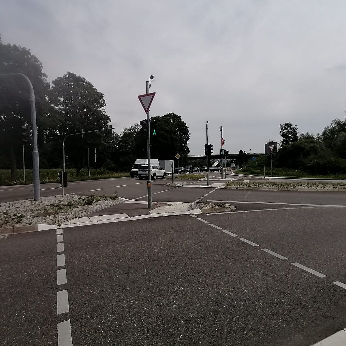 Kamera regelt Verkehrsfluss für Radfahrende