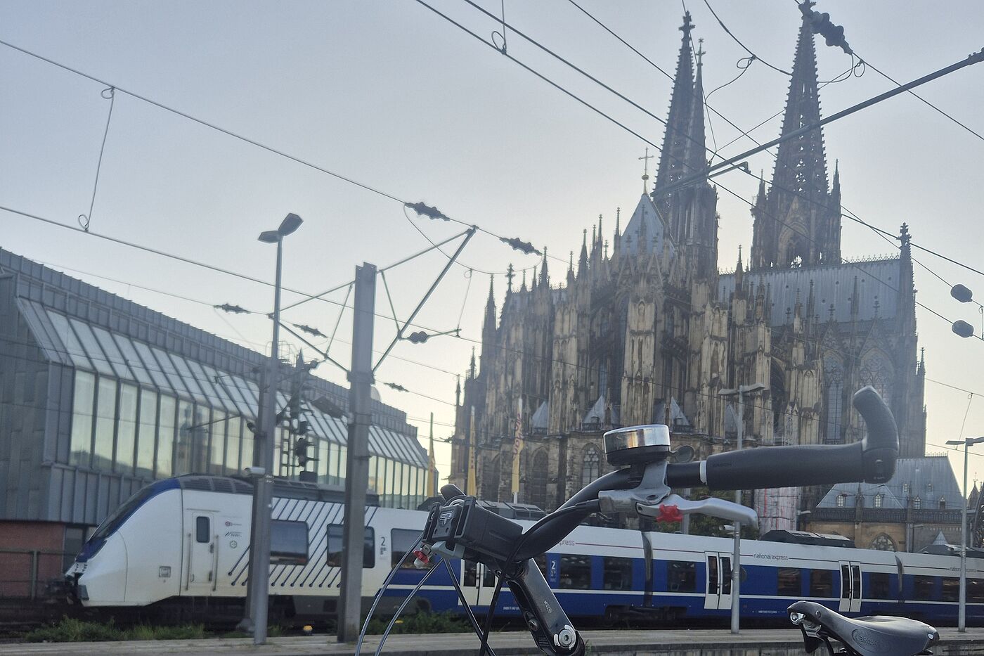 2025-09_Exkursion_Mobilitaet_Dortmund__ADFC_NRW Bahn, Kölner Dom und Rad.