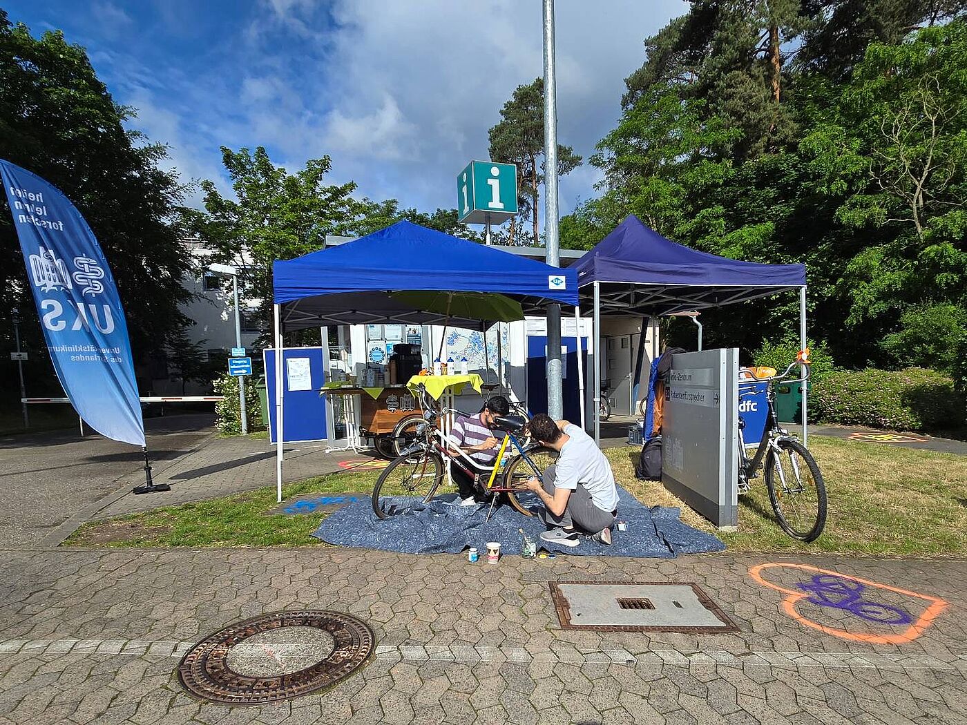 Bicycle Day 2024 am UKS in Homburg