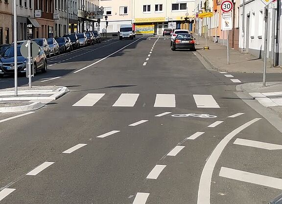 Schutzstreifen Burbacher Straße, SB