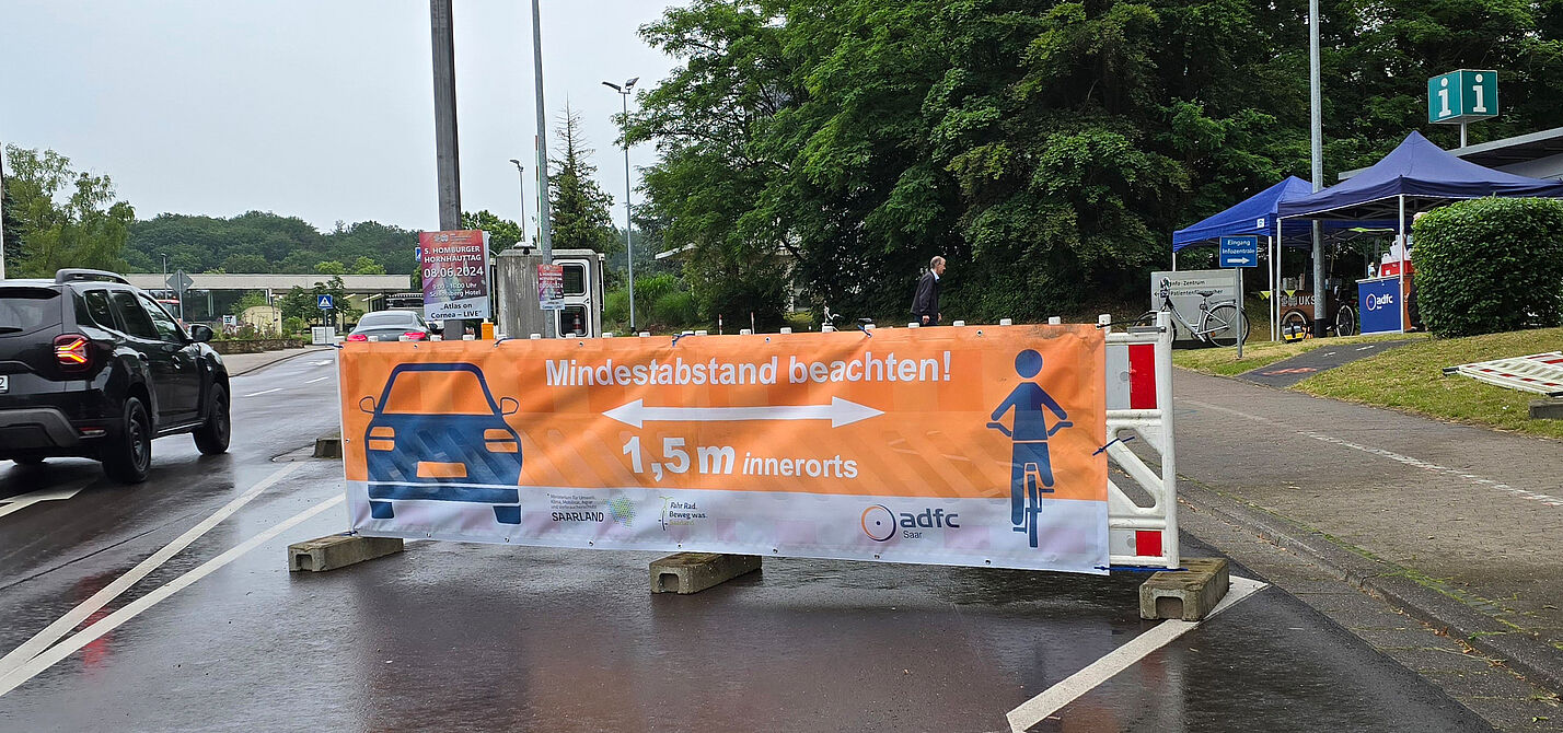 Banneraktion am UKS in Homburg