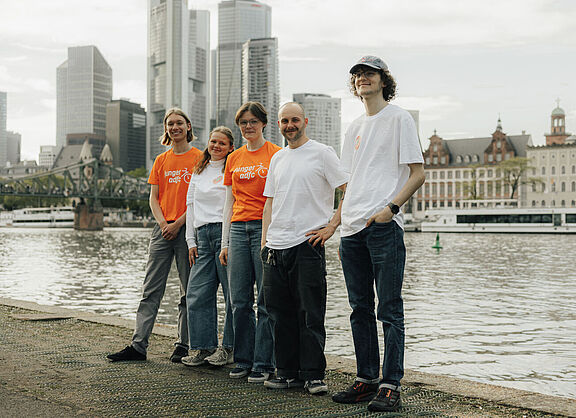 Der Bundesjugendvorstand des Jungen ADFC: Sebastian Vogel, Lilia Vogt, Lena Adam, Norman Kleist, Elija König (v.l.n.r.) (nicht im Bild: Lena Becker).