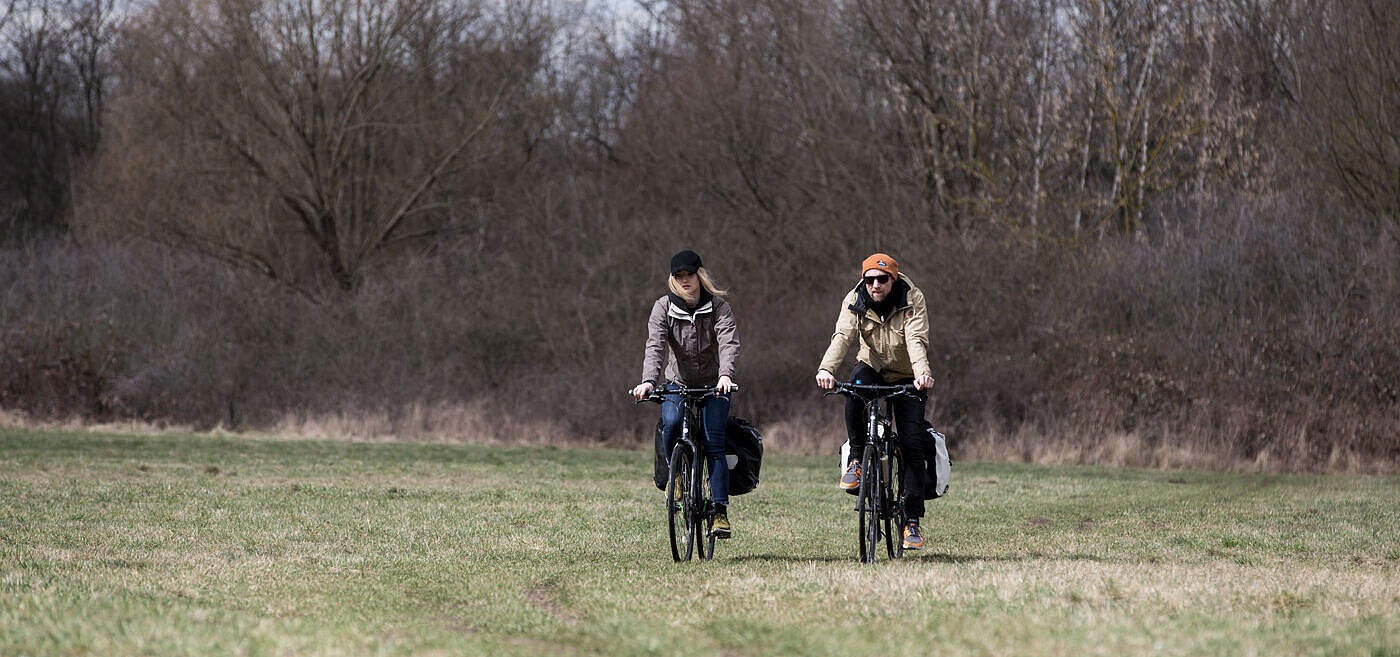 Entspannter fahren mit Fahrradkarte im Gepäck. Entspannter fahren mit Fahrradkarte im Gepäck.