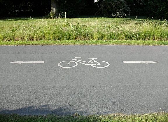 Sichere und komfortable Radwege Sichere und komfortable Radwege