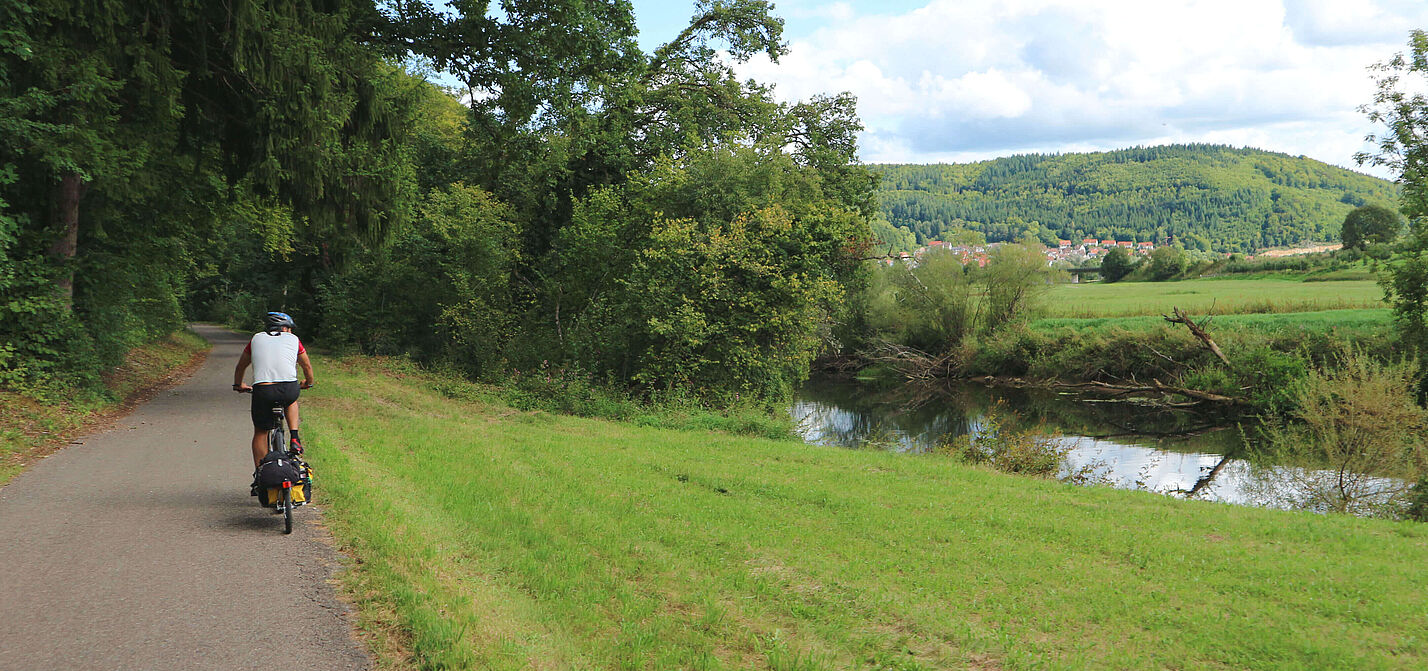 Auf dem Donau Radweg unterwegs Auf dem Donau Radweg unterwegs
