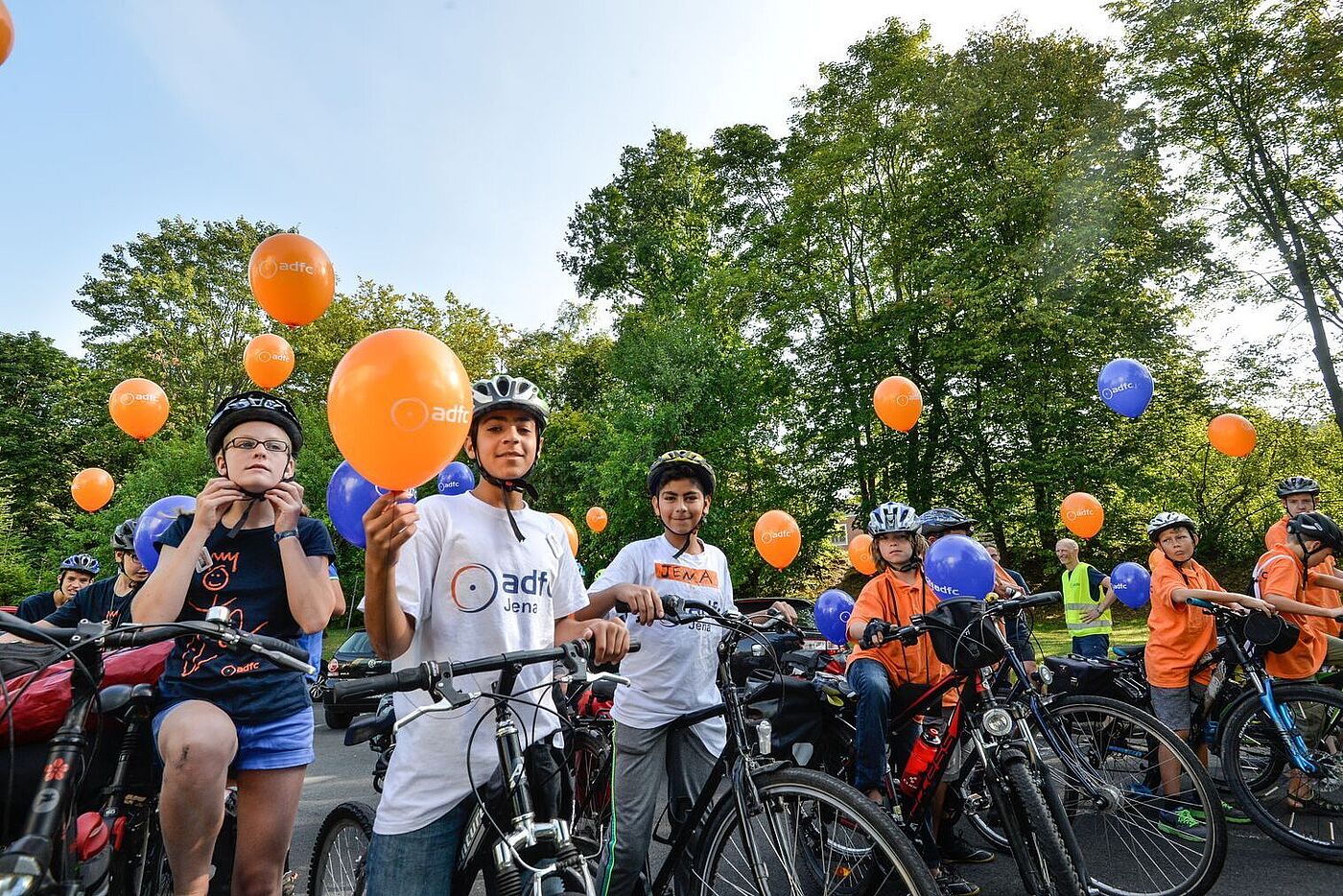 Zum Abschluss jedes jufafes gibt es eine Fahrrad-Demo.